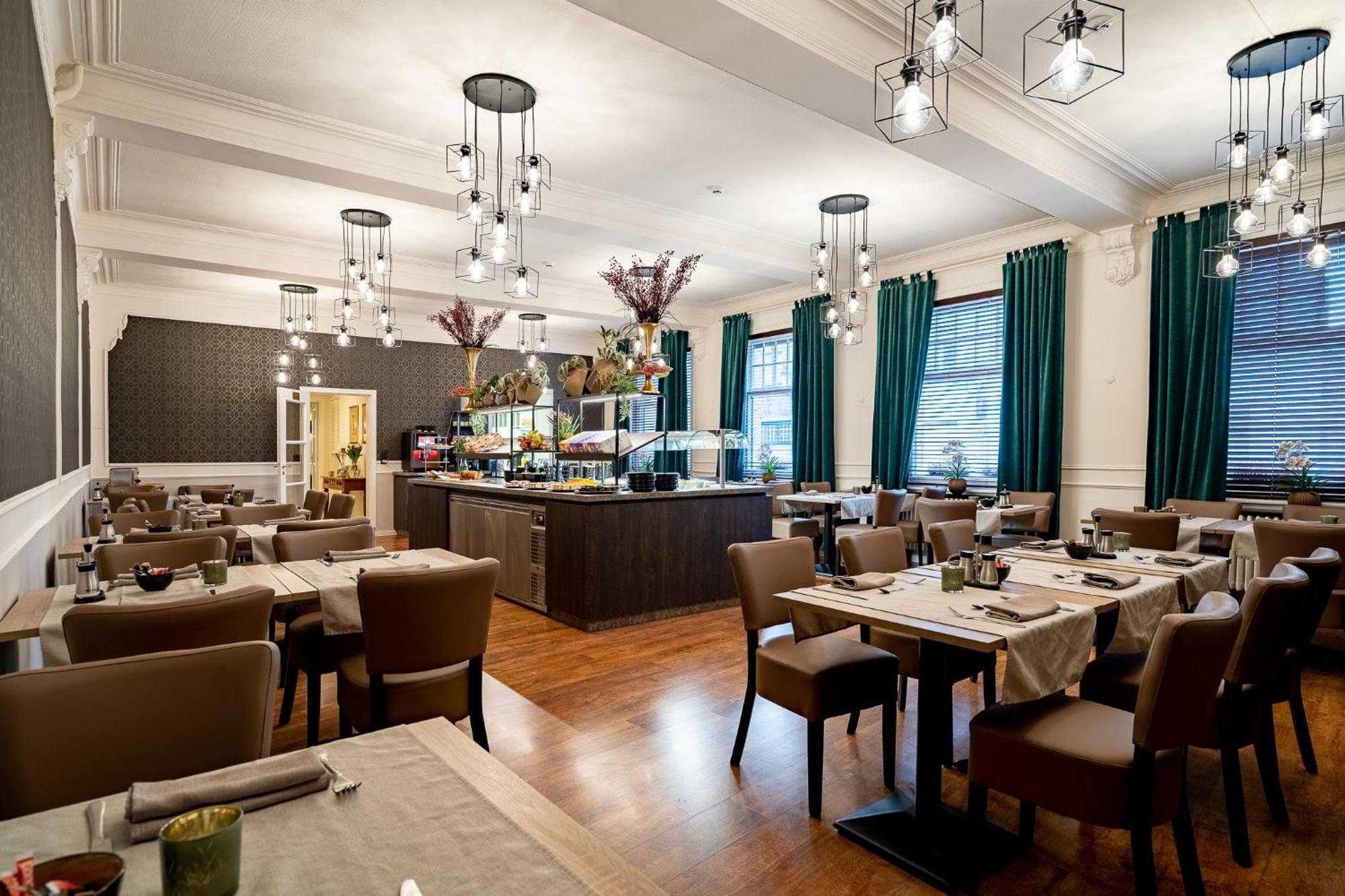 Hotel Asiris Brugge